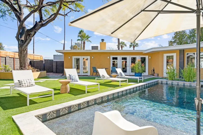 Top Desert Oasis Homes In America: Exterior Architecture